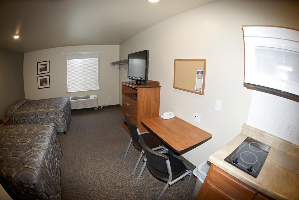 Woodspring Suites Williston Kamer foto