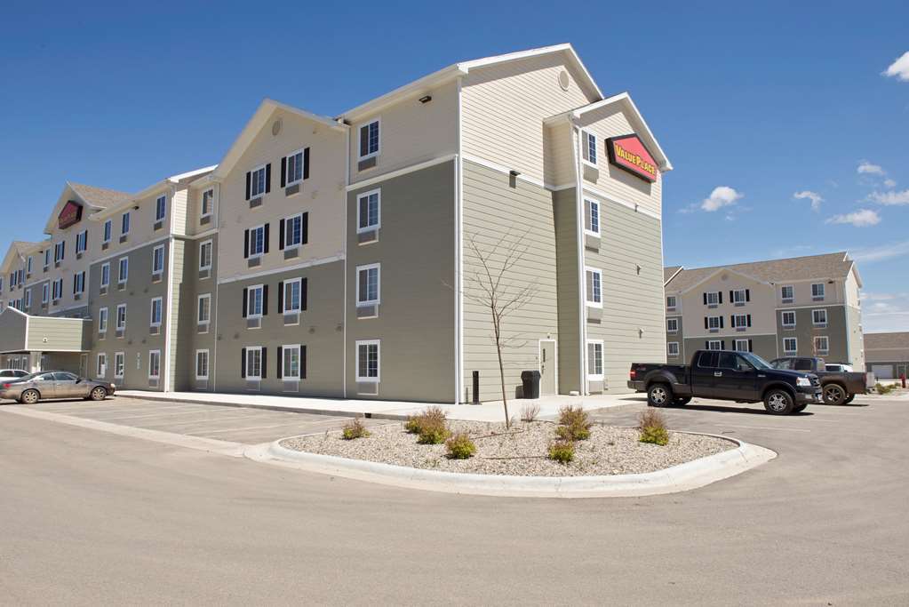 Woodspring Suites Williston Buitenkant foto